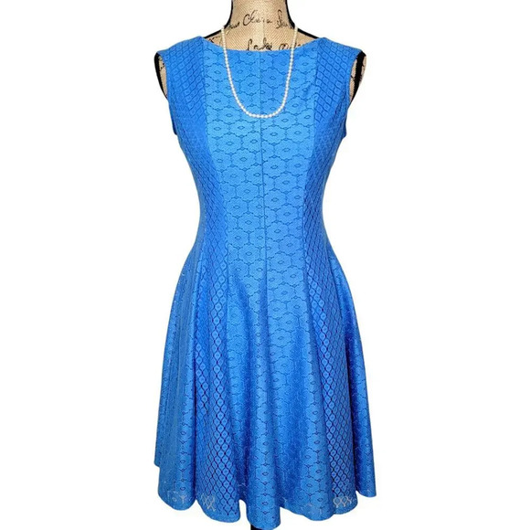 Danny & Nicole Dresses & Skirts - DANNY AND NICOLE Women's Regular Floral Mesh A Line Dress Size 6 Light Blue